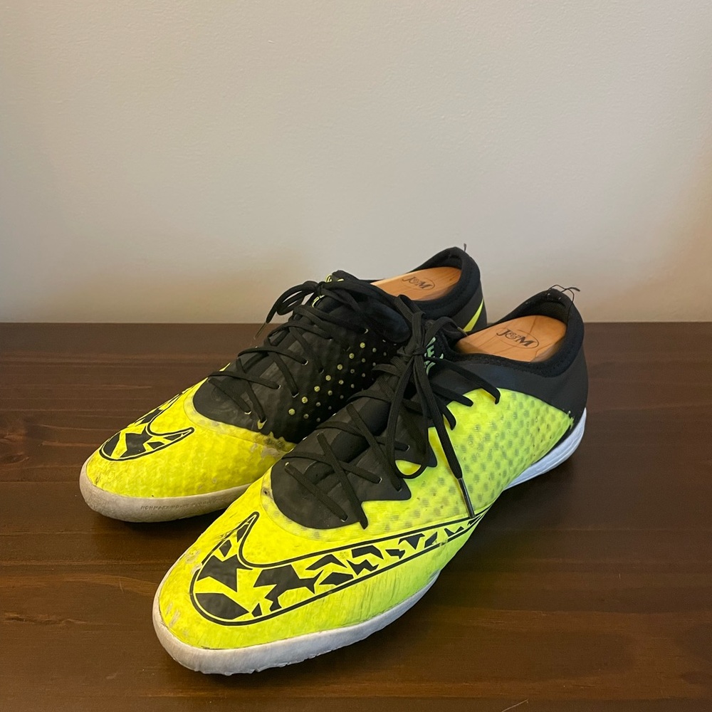 Mercurial Vapor Indoor Soccer Shoes